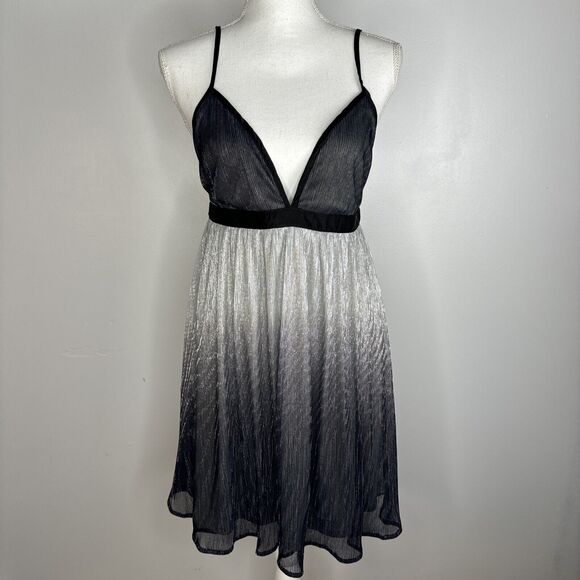 Show Me Your MuMu Eva Mini Dress Size Medium Ombre Sparkling Babydoll - Picture 1 of 11